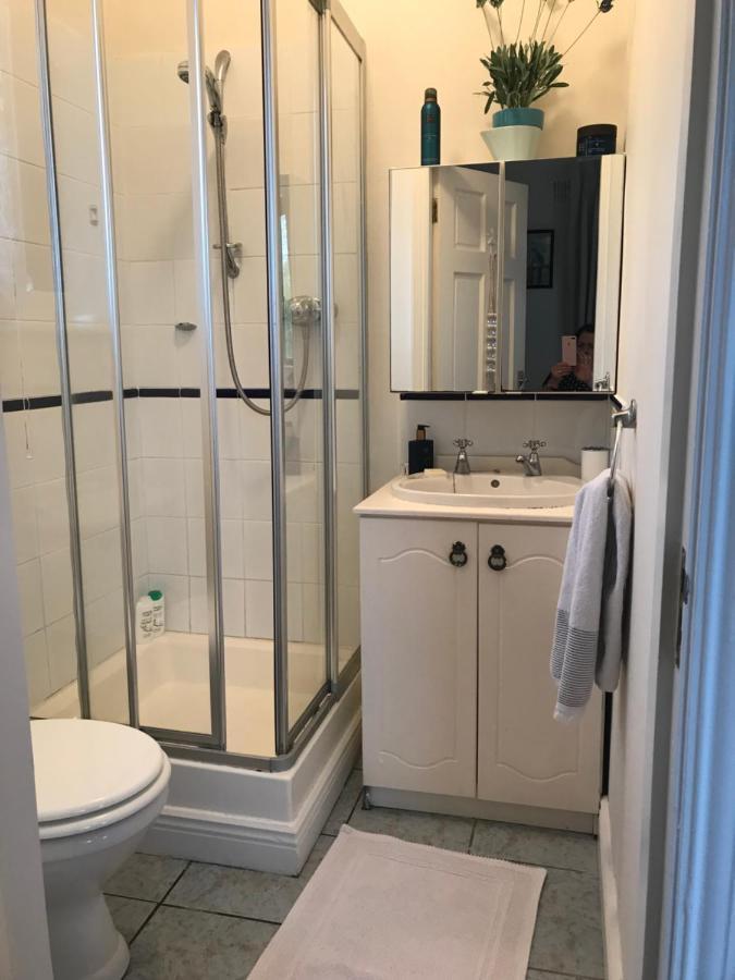 En-Suite Double Room. Dublin Airport, Fairyhouse, Tayto Park, Ashbourne Close By. Exterior foto