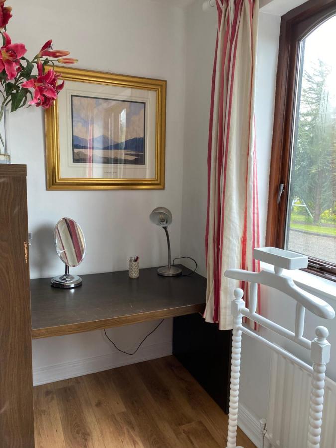 En-Suite Double Room. Dublin Airport, Fairyhouse, Tayto Park, Ashbourne Close By. Exterior foto